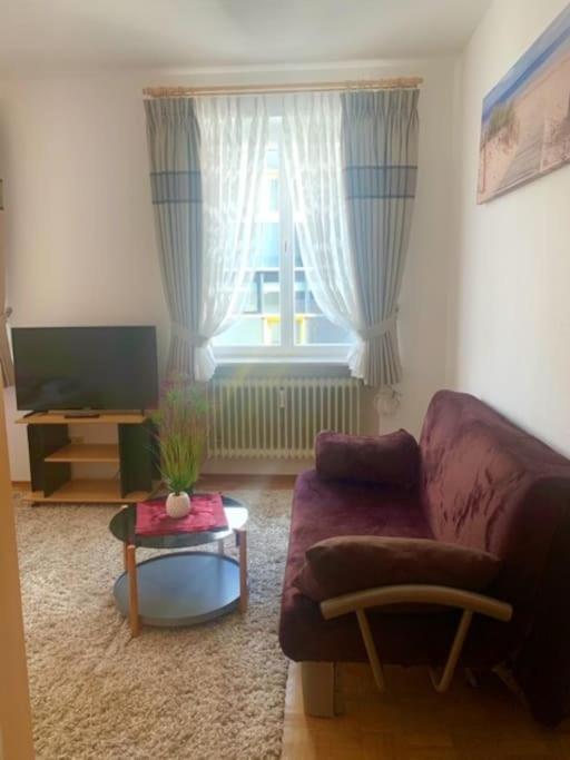 Dinh Apartment